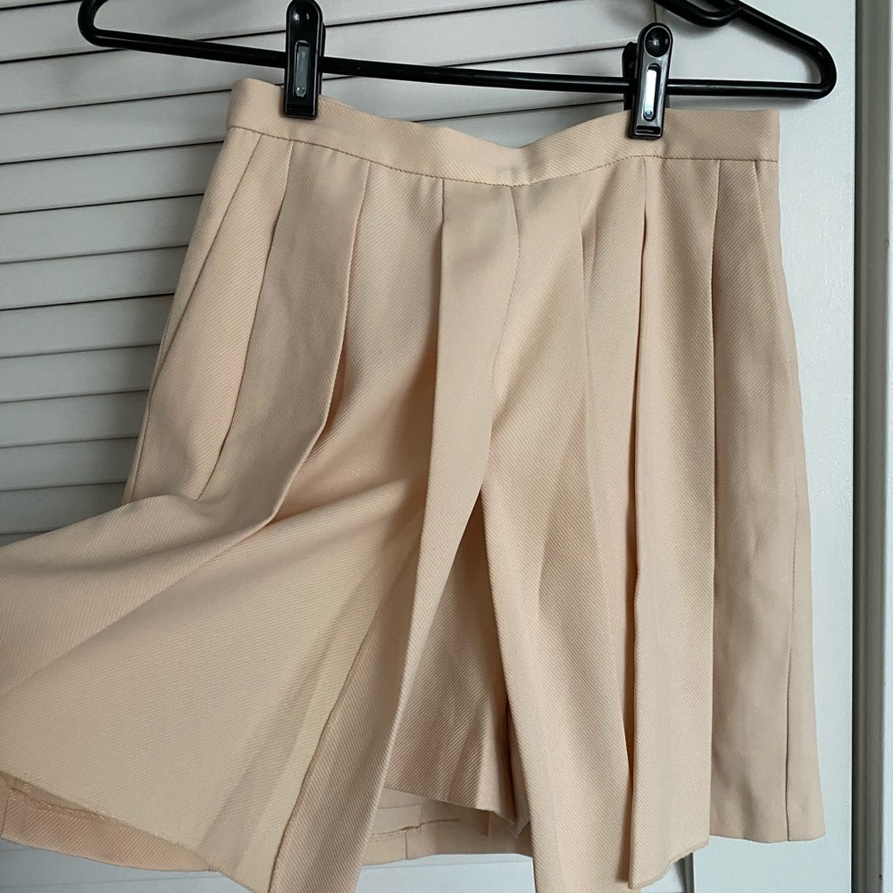 Pleated J.Crew skort - Picture 2 of 3